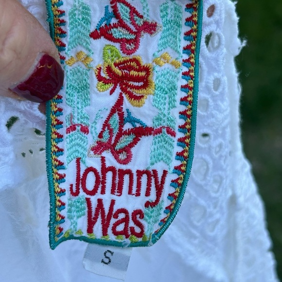 Johnny Was Eyelet Tunic Top in White Size S - Picture 8 of 8